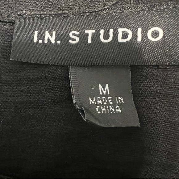 I.N. Studio Black Embroidered Women's Top - Picture 5 of 7